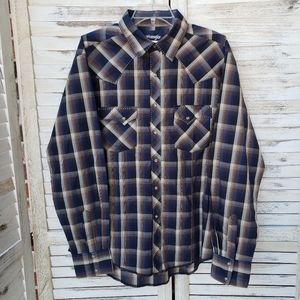 Vintage wrangler clasp button down shirt size large(33)